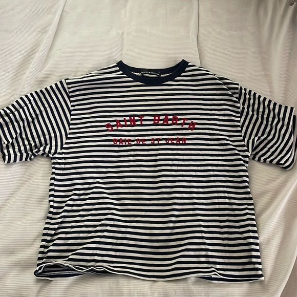 Brandy Melville Striped T-shirt - Picture 1 of 4